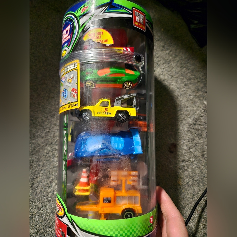 Toys - Picture 4 of 4
